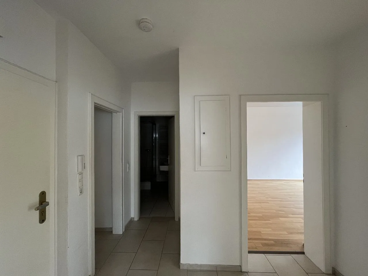 Wohnen Nähe Kaiserviertel, 2-Zimmer-Wohnung ca. 65 m² mit Balkon zu vermieten! - Photo 4