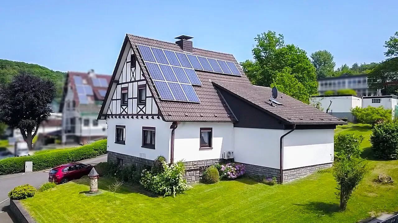 Ein Zuhause mit Herz: Charmantes Einfamilienhaus auf Traumgrundstück