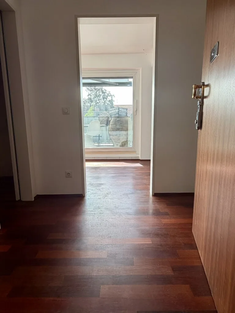 Möbliertes exklusives 1-Zimmer-Apartment in Unterbilk. All-inclusive Miete, sofort beziehbar - Photo 1