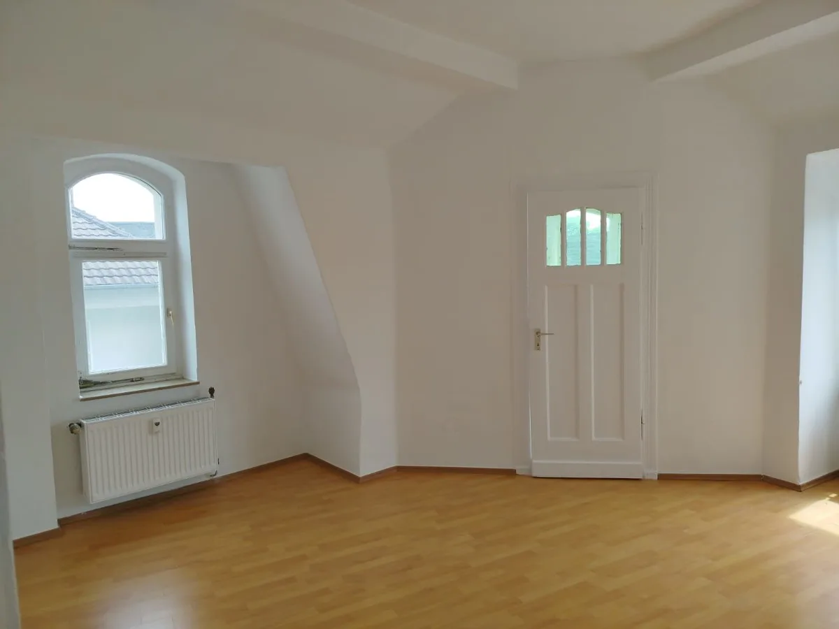 Heller Altbau mit Erker und viel Platz! - Foto 5