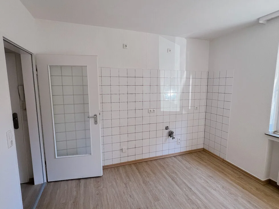 Schönes ca. 34 m² großes 1-Zimmer-Appartment mit großem Wohnraum und Tageslichtbad - Foto 2