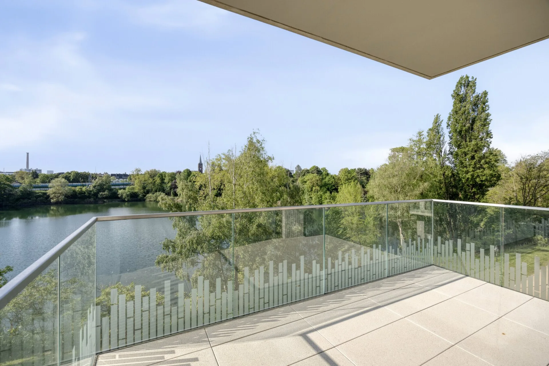 Waterfront ! Erstbezug ! EBK ! exklusive Neubau Wohnung