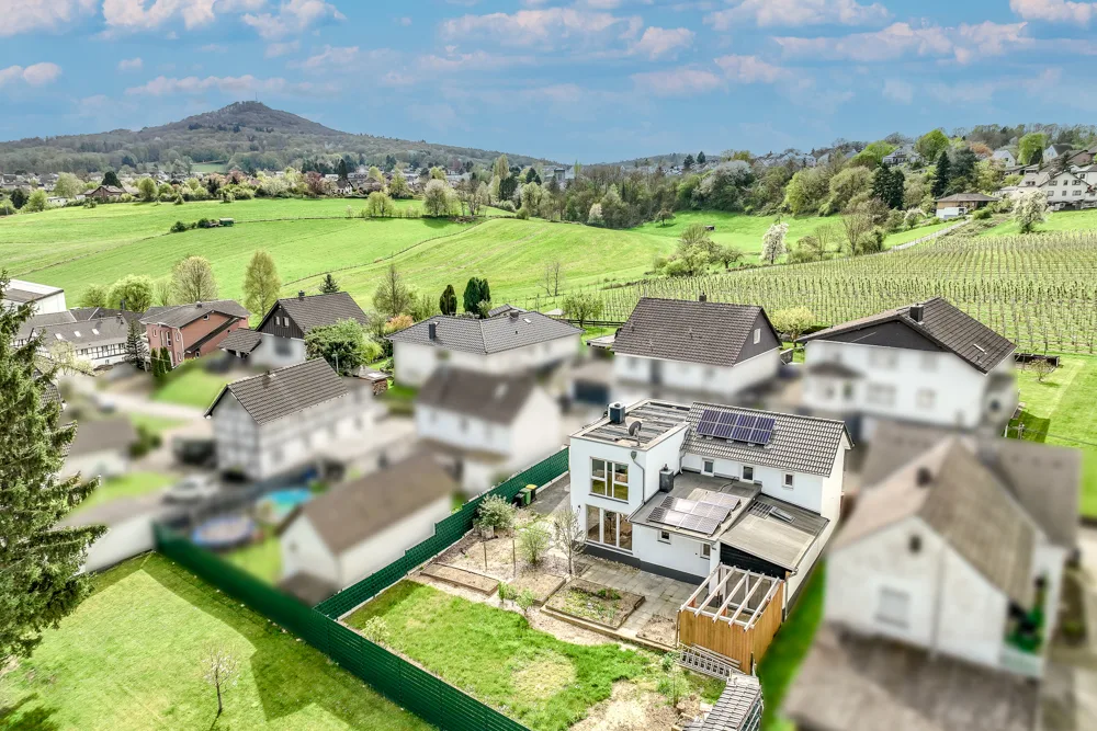 *provisionsfrei* Modernisiert & großzügig – Einfamilienhaus mit Garten und vielen Extras