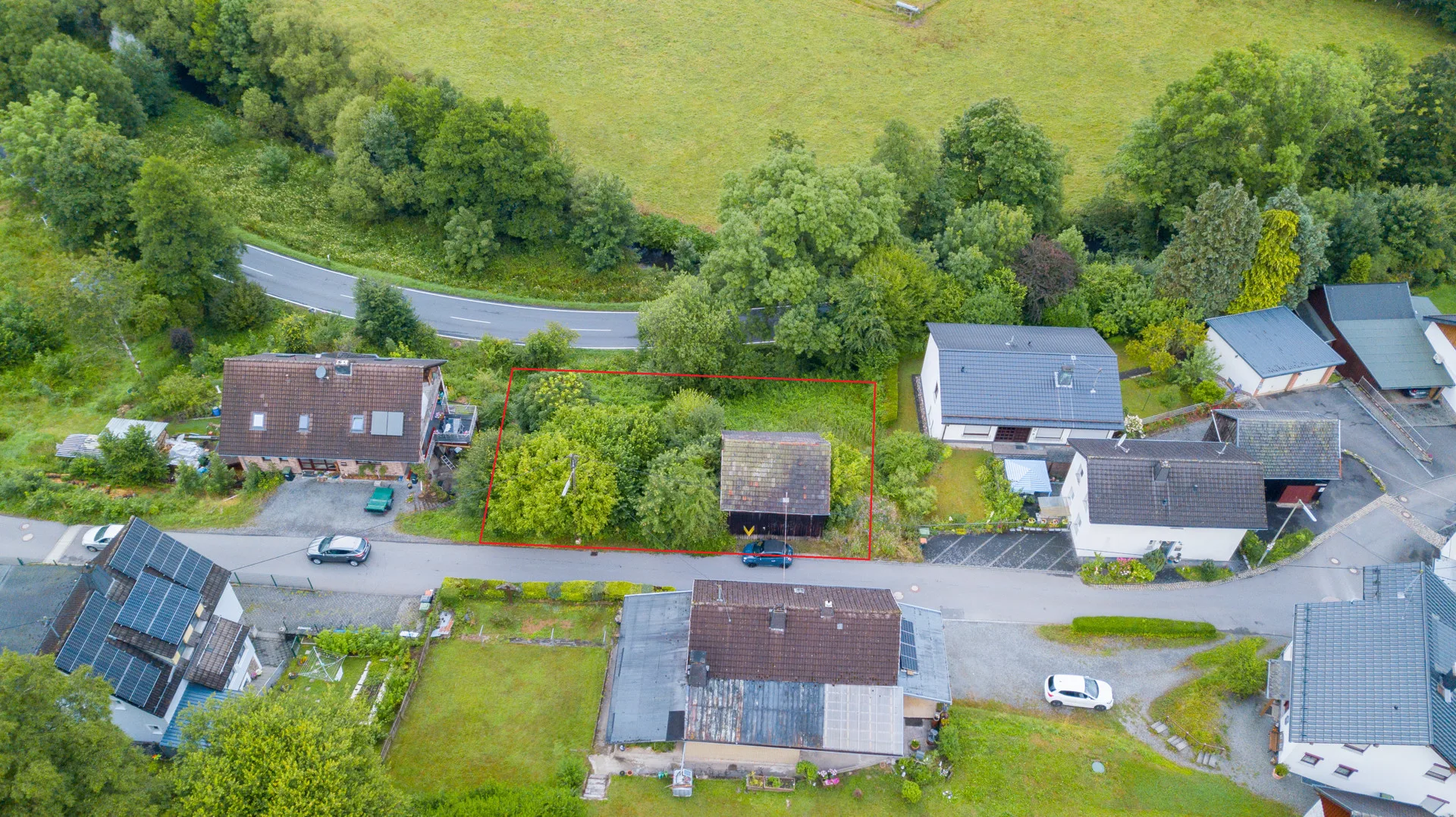 Großzügiges Grundstück mit Scheune in idyllischer Lage von Morsbach / Rhein!