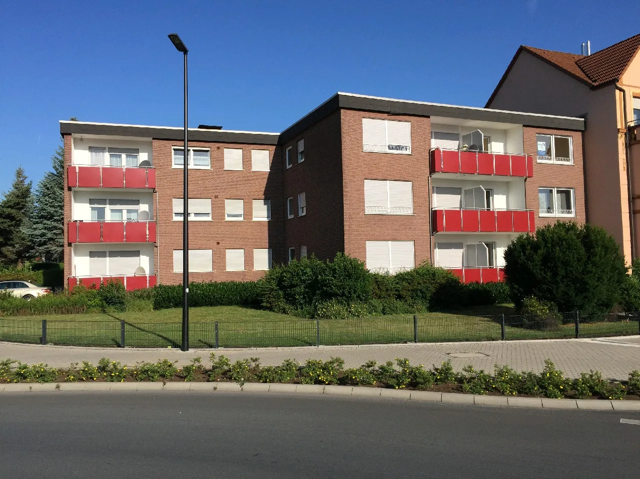 Schöne 2-Zimmer-Wohnung mit Balkon - Foto 1