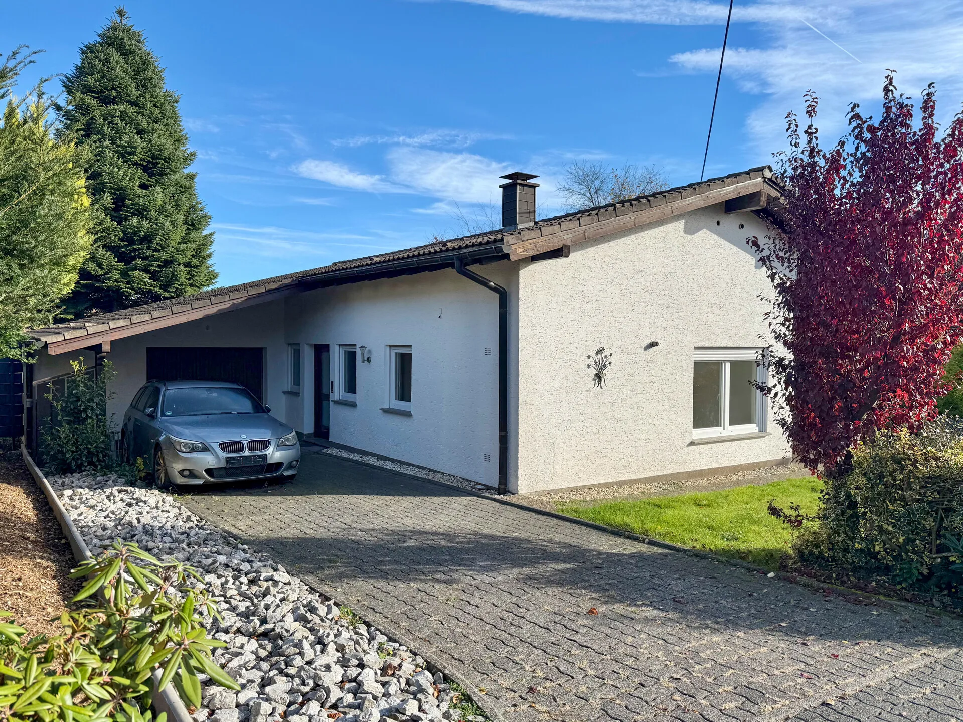 *RESERVIERT* Charmanter 4-Zimmer-Bungalow mit Terrasse & Garage in Top-Wohnlage!