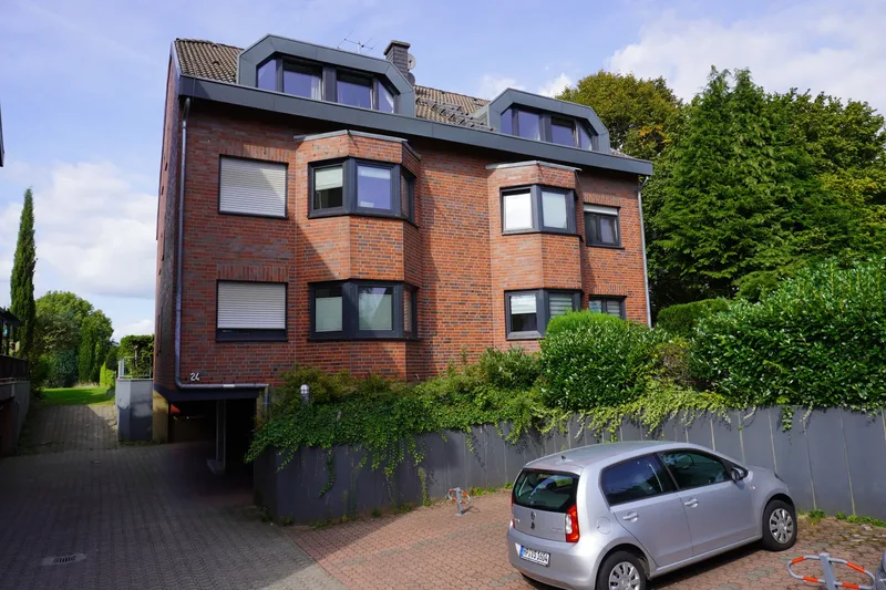 Erstbezug nach Renovierung - schicke 3-Zimmer in Burscheid mit grünem Weitblick!