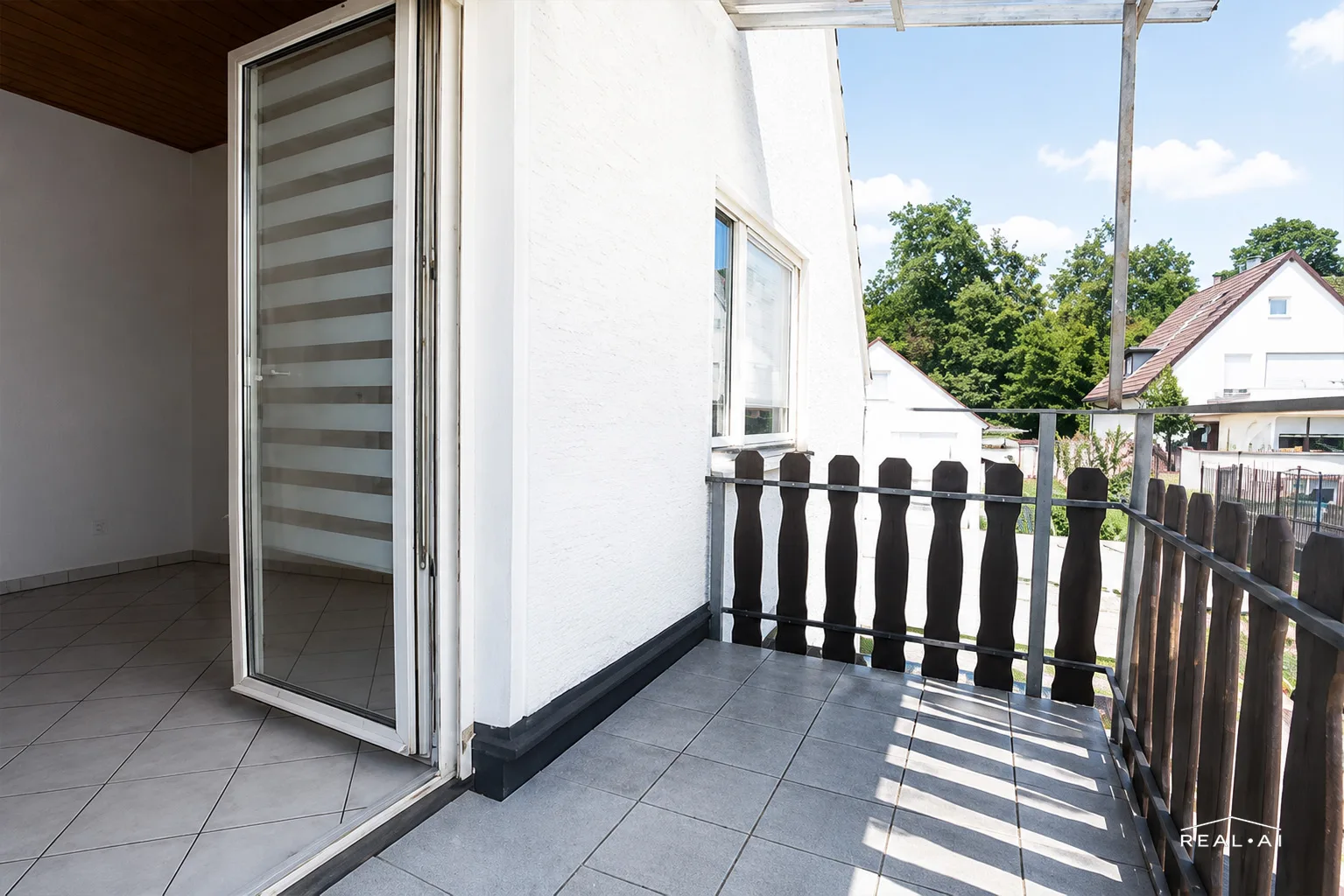 3-Zimmer-Wohnung mit Balkon, Stellplatz und eigenem Kellerraum - Photo 4