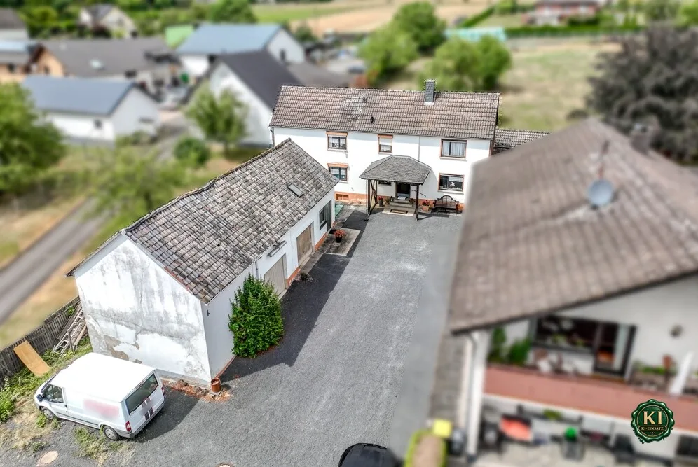 Einfamilienhaus mit ca. 105 m² Wohnfläche, 6 Zimmern und 613 m² Grundstück in Quirrenbach