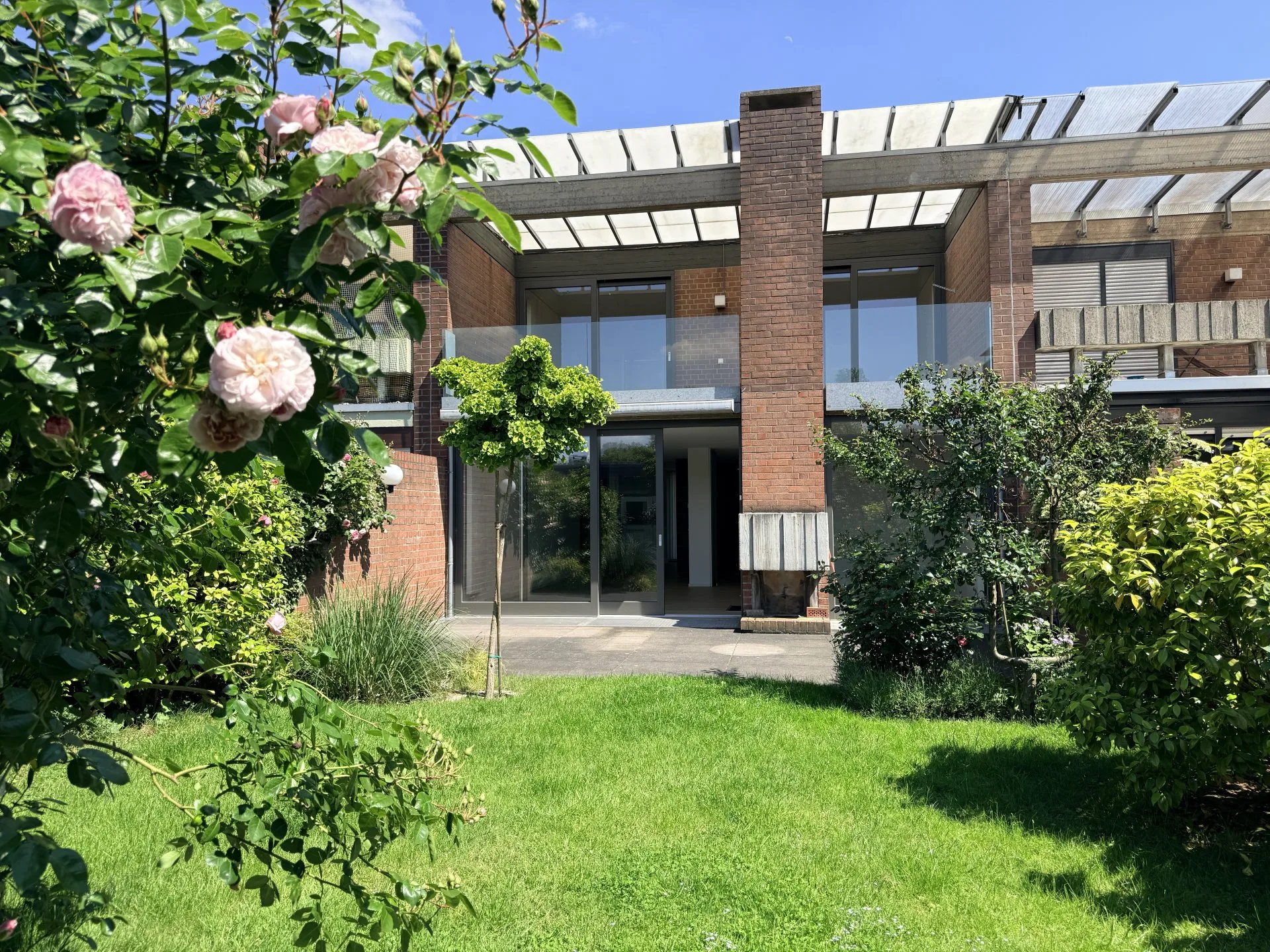 Stilvolles, top saniertes Haus mit Kamin, Sauna und Westgarten!